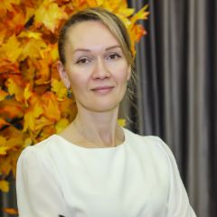 Захарова Вероника